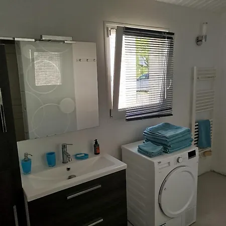 Petite Maison Dans Propriete Au Calme Σπίτι διακοπών